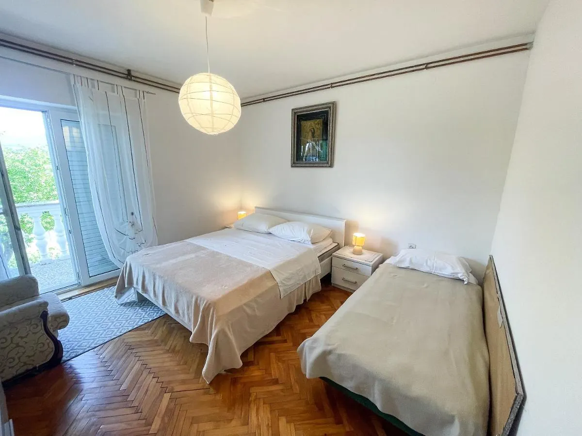 Apartment Apartmani Leonarda Jadranovo