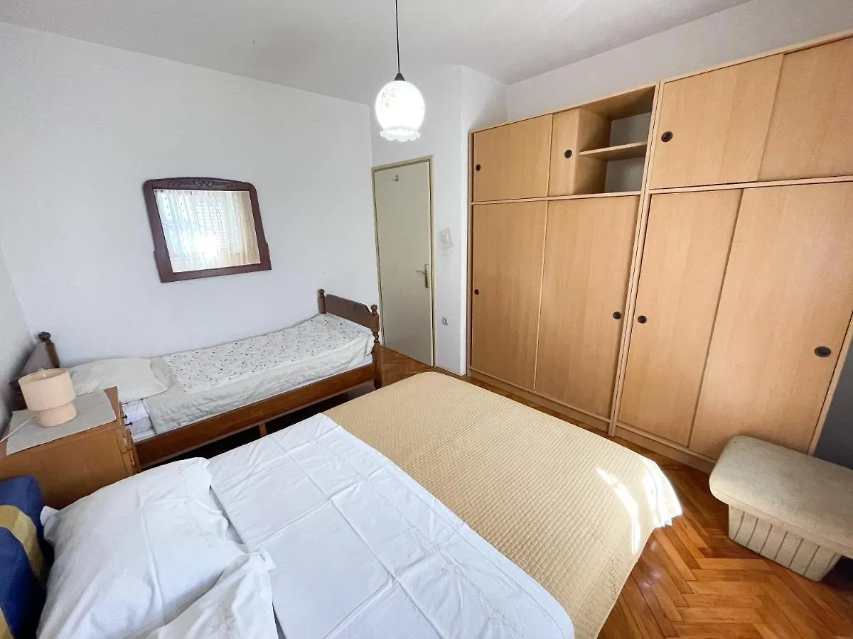 Apartmani Leonarda Jadranovo