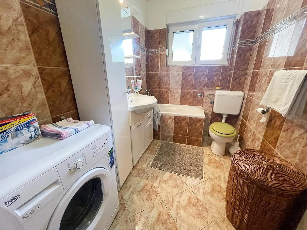 Apartmani Leonarda Jadranovo Apartment