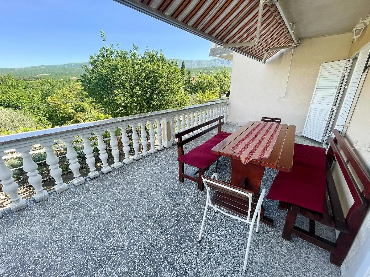 Apartmani Leonarda Jadranovo 0*,